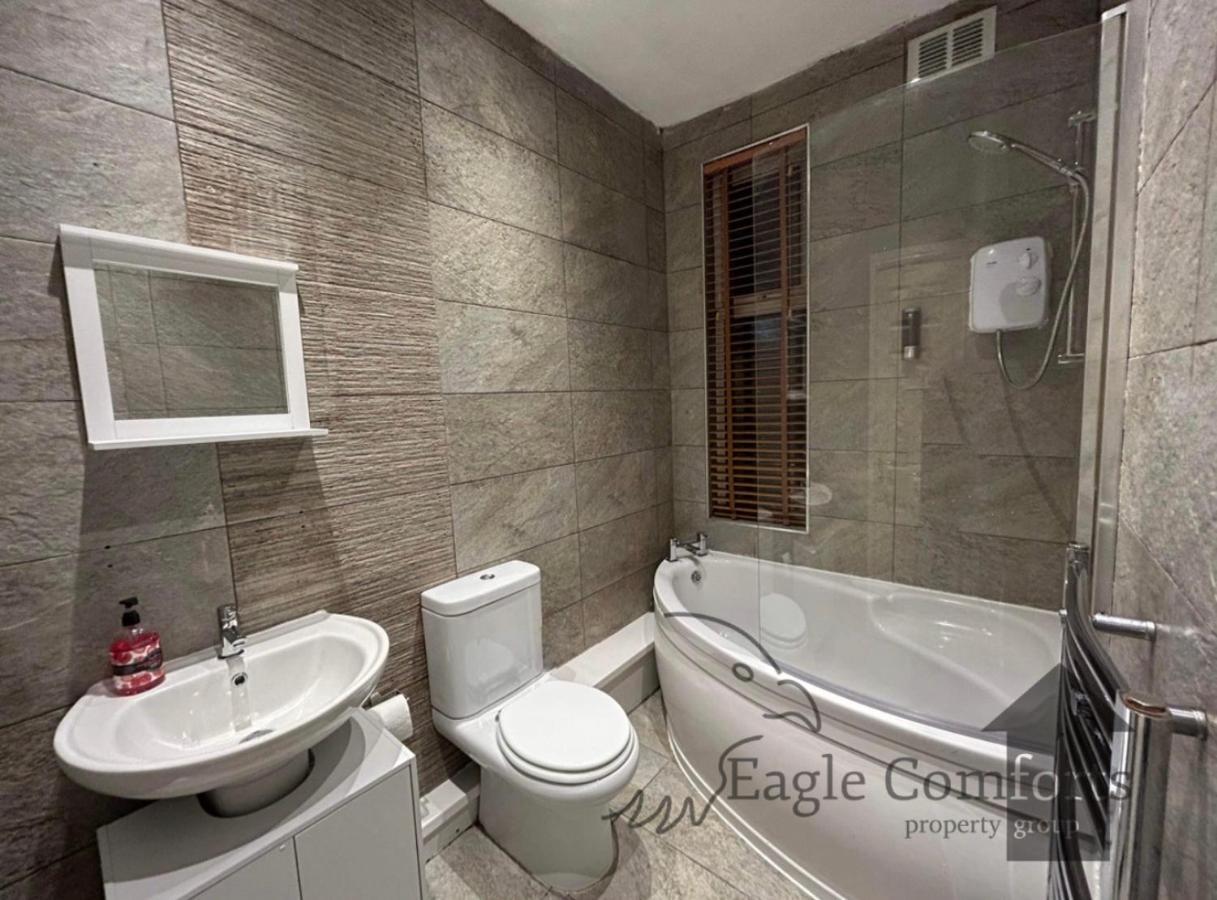 Scott House- 5 Bedrooms- Pool Table Sheffield Esterno foto